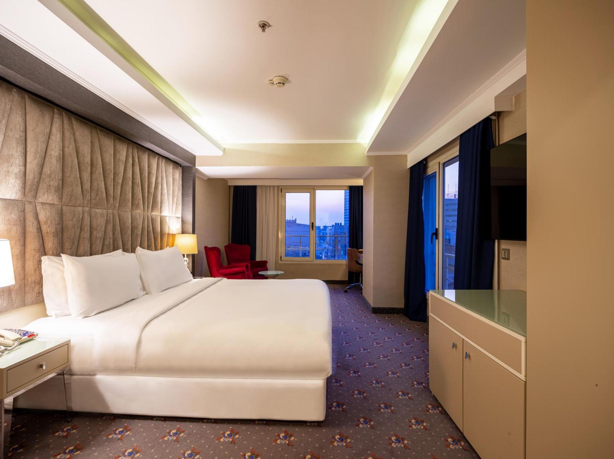 Doubletree By Hilton Izmir - Alsancak Hotel Eksteriør billede