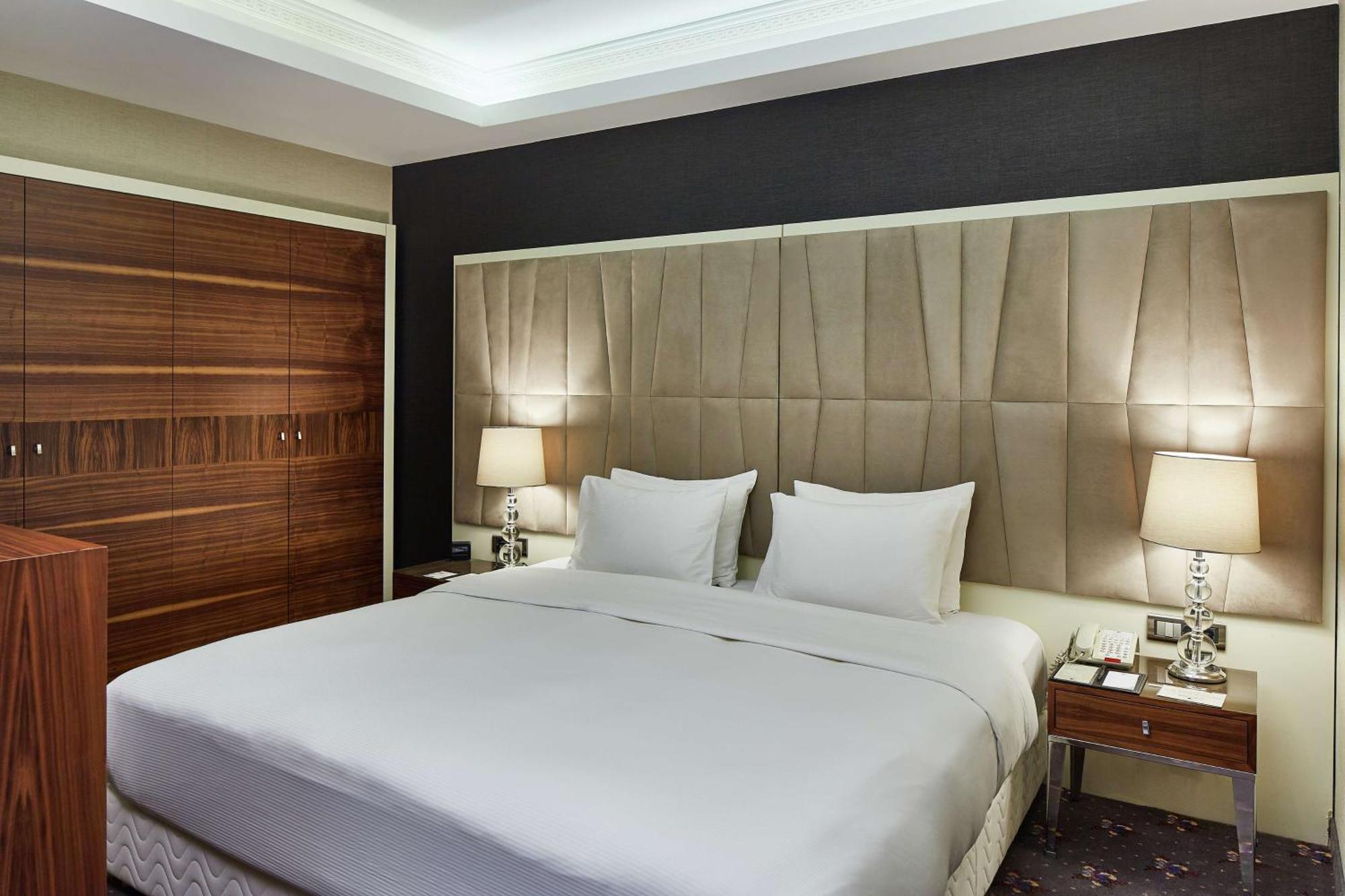 Doubletree By Hilton Izmir - Alsancak Hotel Eksteriør billede